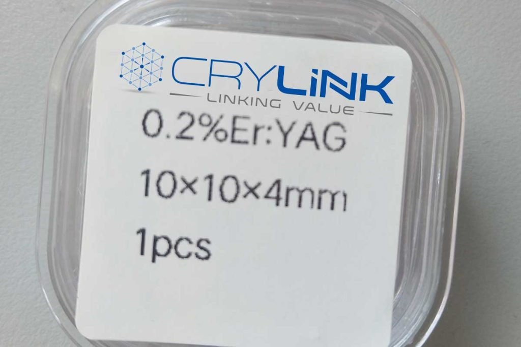 0.2Er-YAG-Crystal-10x10x4mm