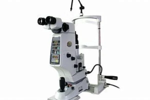 Nd YAG laser system