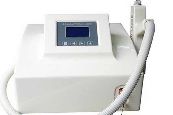Picture 3NdYAG q-switched picosecond laser