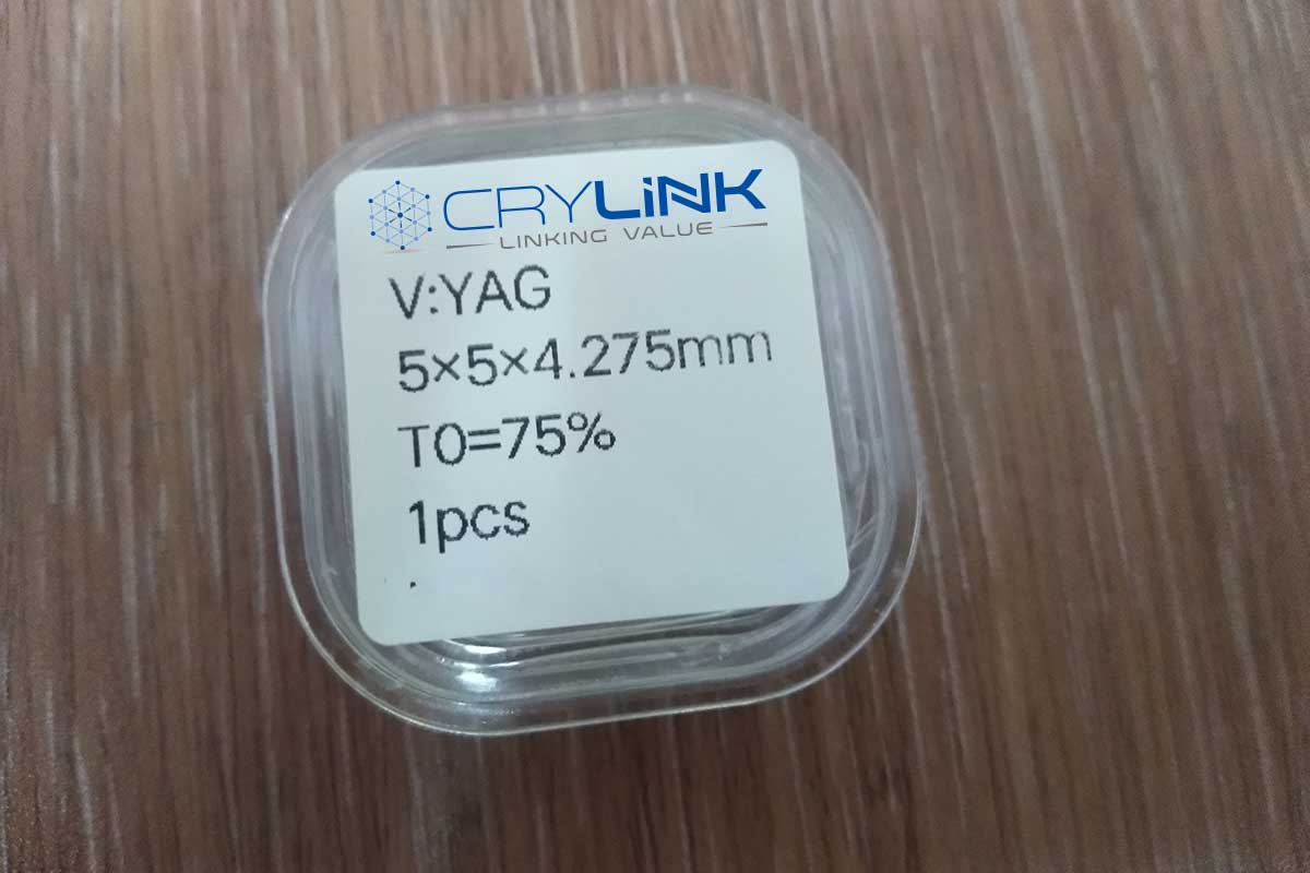 V YAG 75T0 5x5x4.275mm